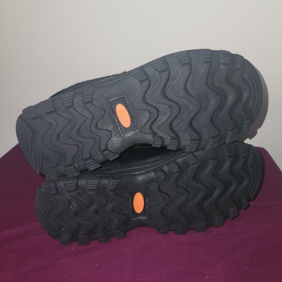 Lugz Tambora Winter Boots - Picture 7 of 9